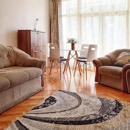 Apartment Kodaly